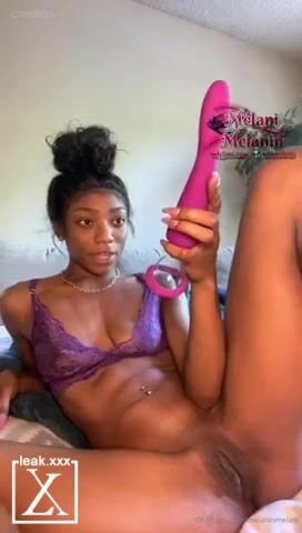 Watch Free Melaninmelani Pink Dildo Porn Video Oncams Tv